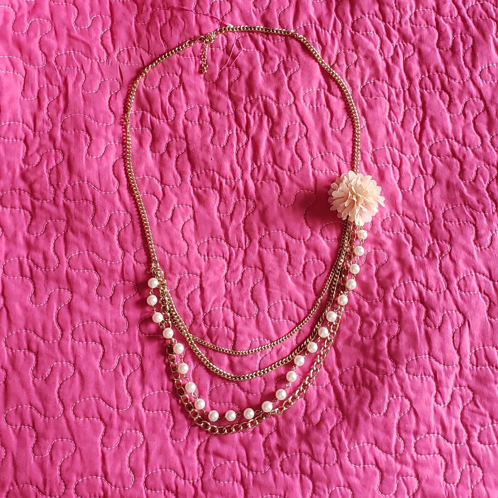 Nwot pearl necklace